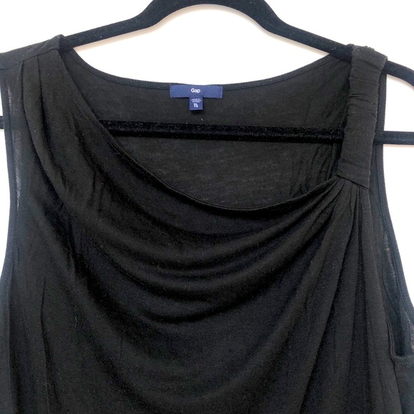 Cute GAP black tank top shoulder detail size XL - Picture 1 of 2